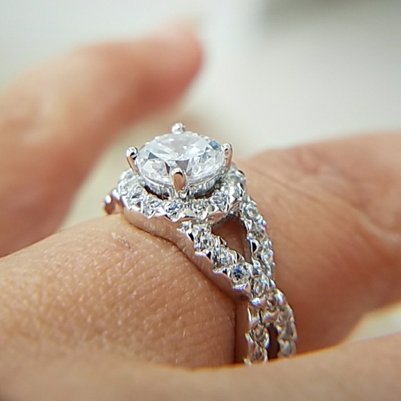 Twist 1ct Round 14k Gold plated Engagement Ring